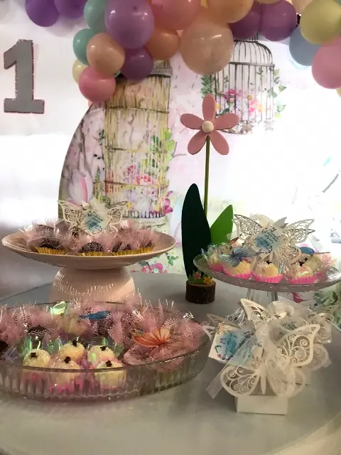 Primavera con mariposas